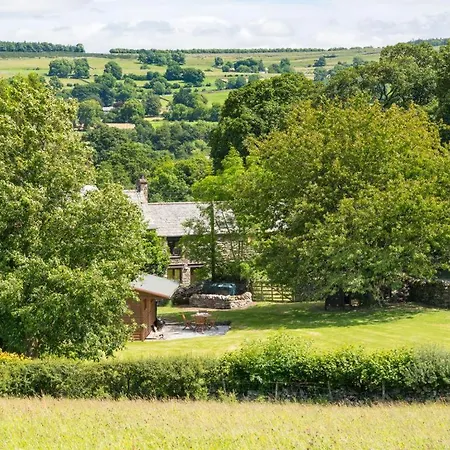 2 Bed In Bampton Sz271 Holiday home *